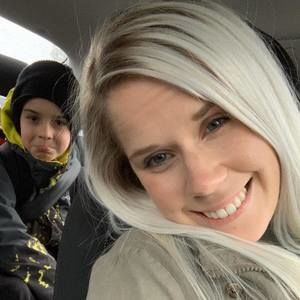 Meet your Posher, Mara